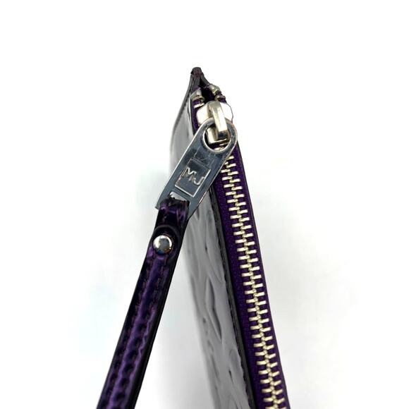 Marc by Marc Jacobs Mirror Heart Wristlet Wallet Faux Patent Leather - Picture 4 of 6